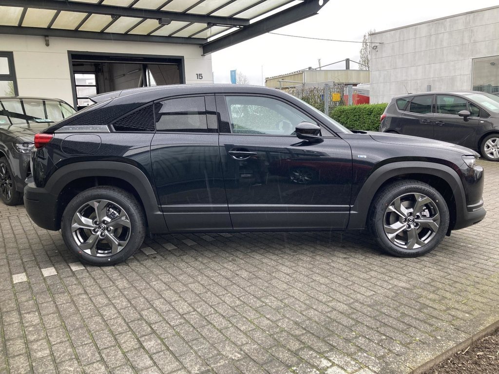 MAZDA MX-30 Advantage Anhängerkupplung für Fahrräder MAZDA MX-30 Advantage Anhängerkupplung für Fahrräder