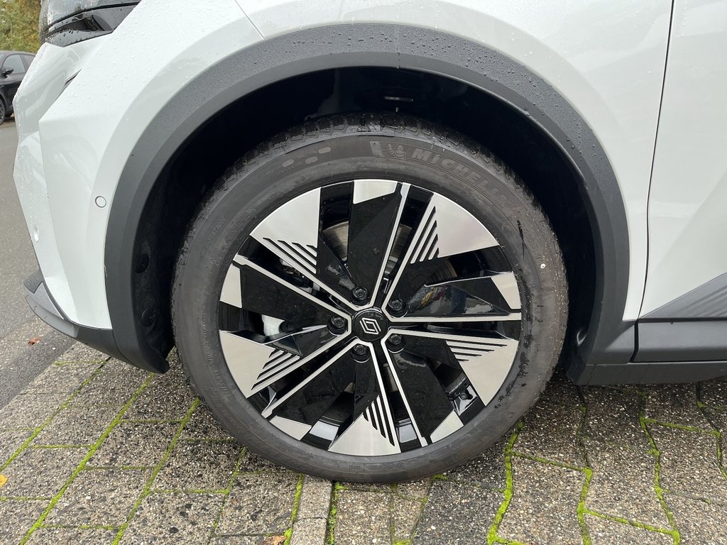 RENAULT Scenic E-TECH Techno 170 Comfort Range Wi-Paket
