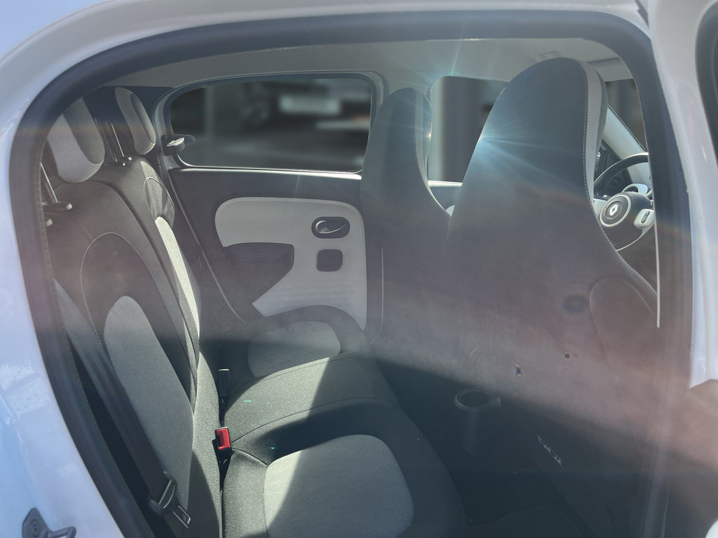 RENAULT Twingo LIMITED SCe 75 Klima+Radio RENAULT Twingo LIMITED SCe 75 Klima+Radio