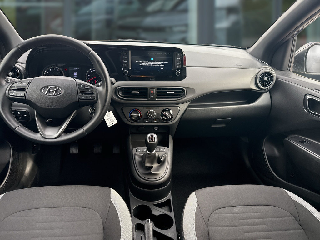 HYUNDAI i10 1.0 Connect & Go