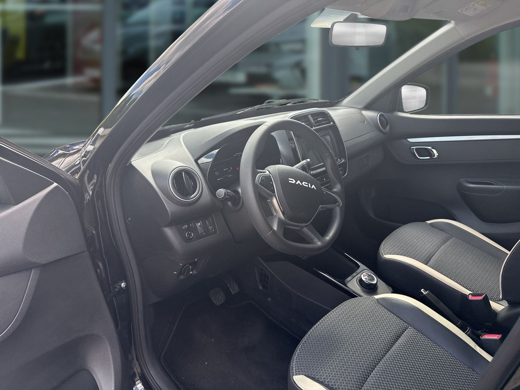 DACIA Spring Essential