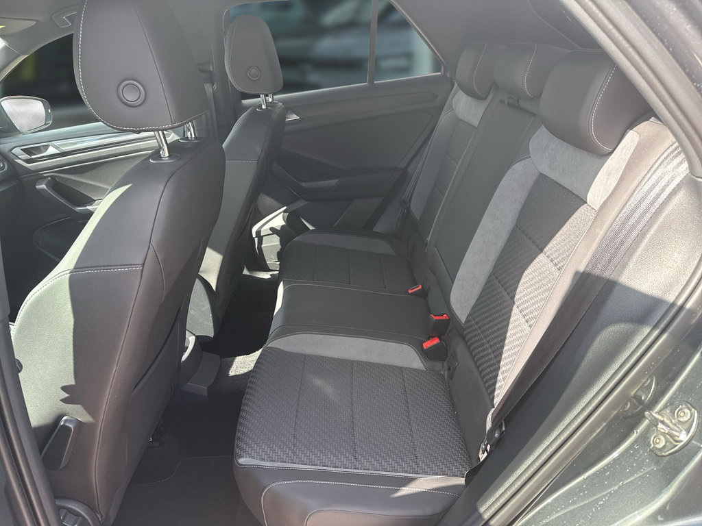 VW T-Roc 1.5 TSI Sport VW T-Roc 1.5 TSI Sport