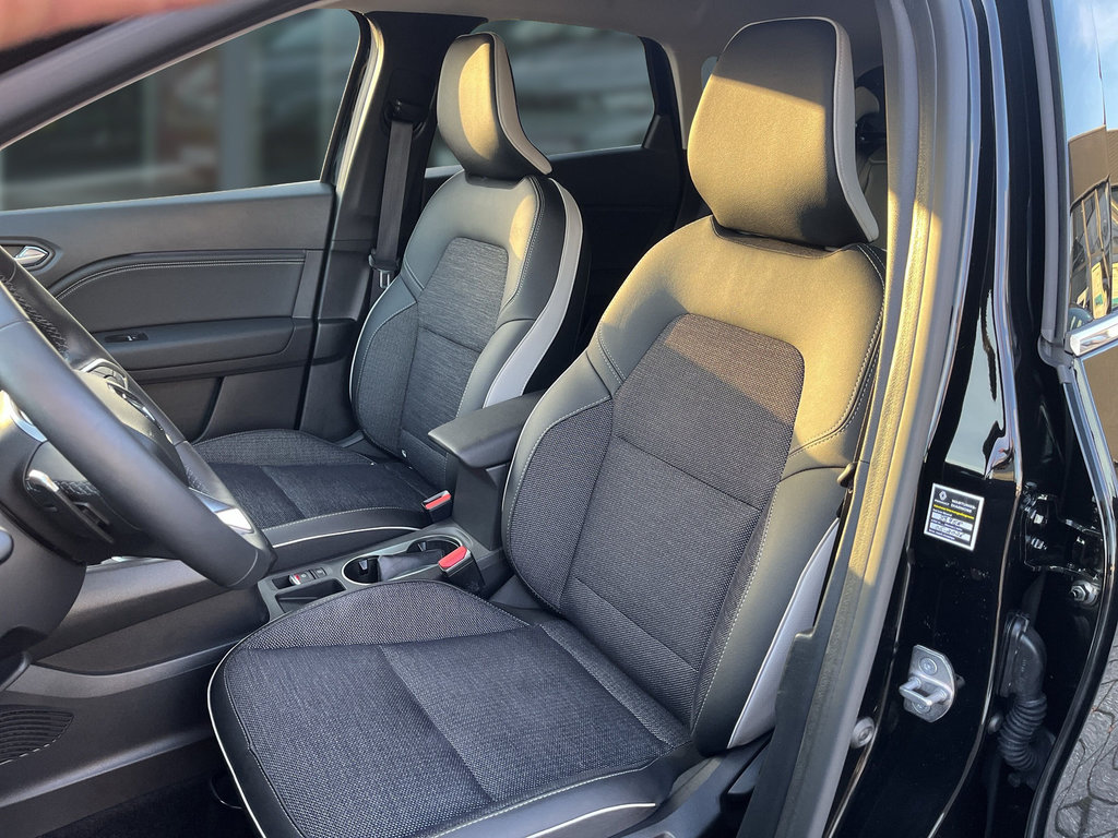 RENAULT Captur Techno Mild Hybrid 160 EDC Winter-Paket