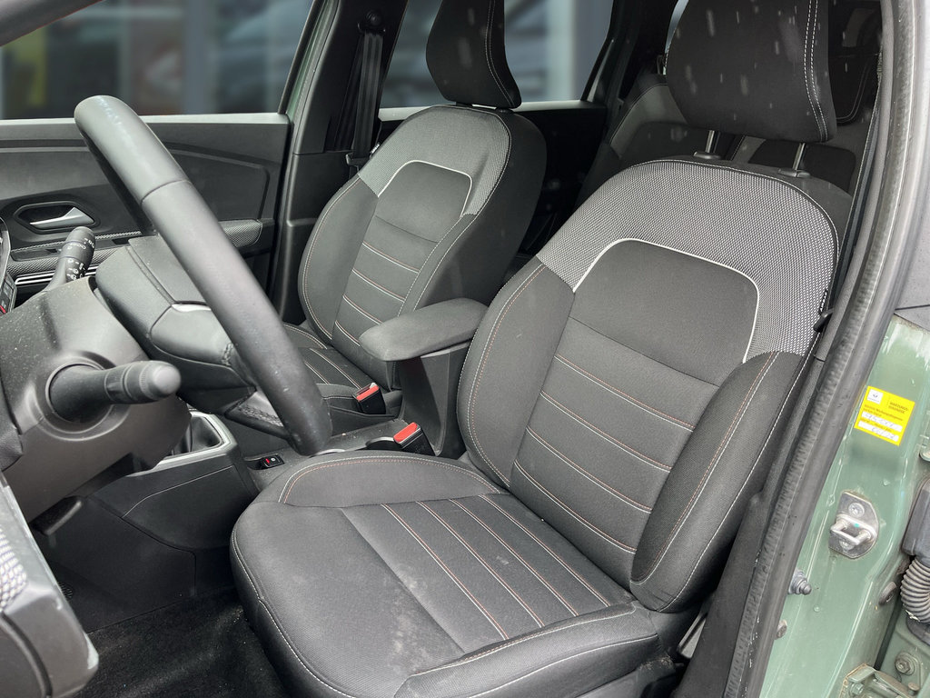 DACIA Jogger 1.0 TCe 110 Extreme+ RF-Kamera