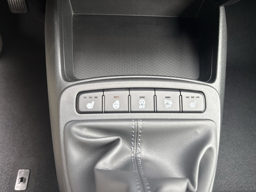 HYUNDAI i10 1.0 Connect & Go