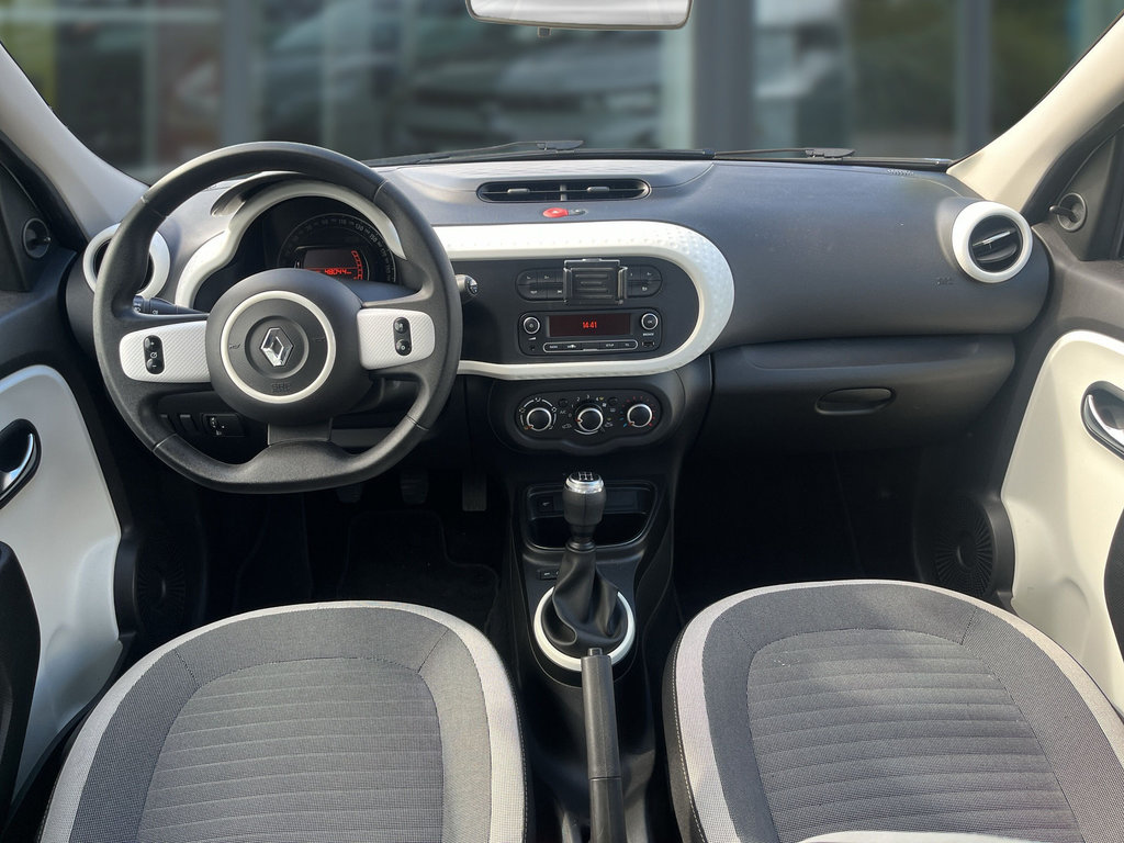 RENAULT Twingo LIMITED SCe 75 Klima+Radio RENAULT Twingo LIMITED SCe 75 Klima+Radio