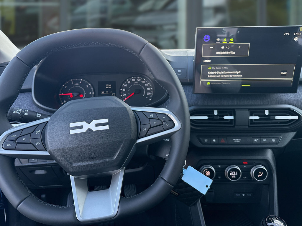 DACIA Sandero Expression TCe 100