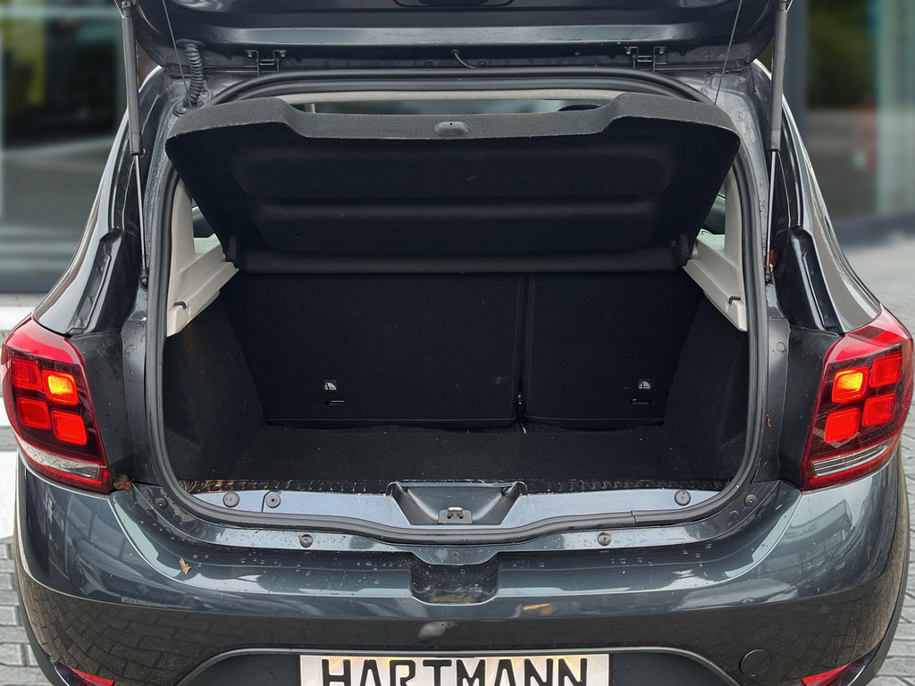 DACIA Sandero II Stepway Essential SCe 75 Klima, Radio DACIA Sandero II Stepway Essential SCe 75 Klima, Radio