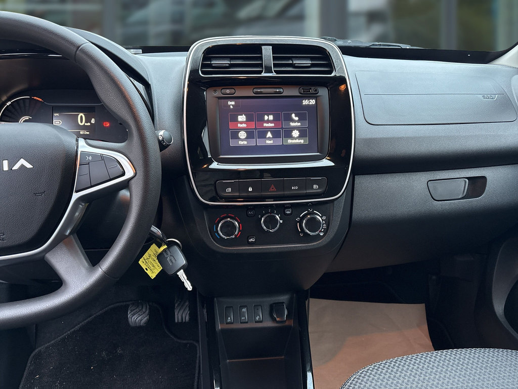 DACIA Spring Essential