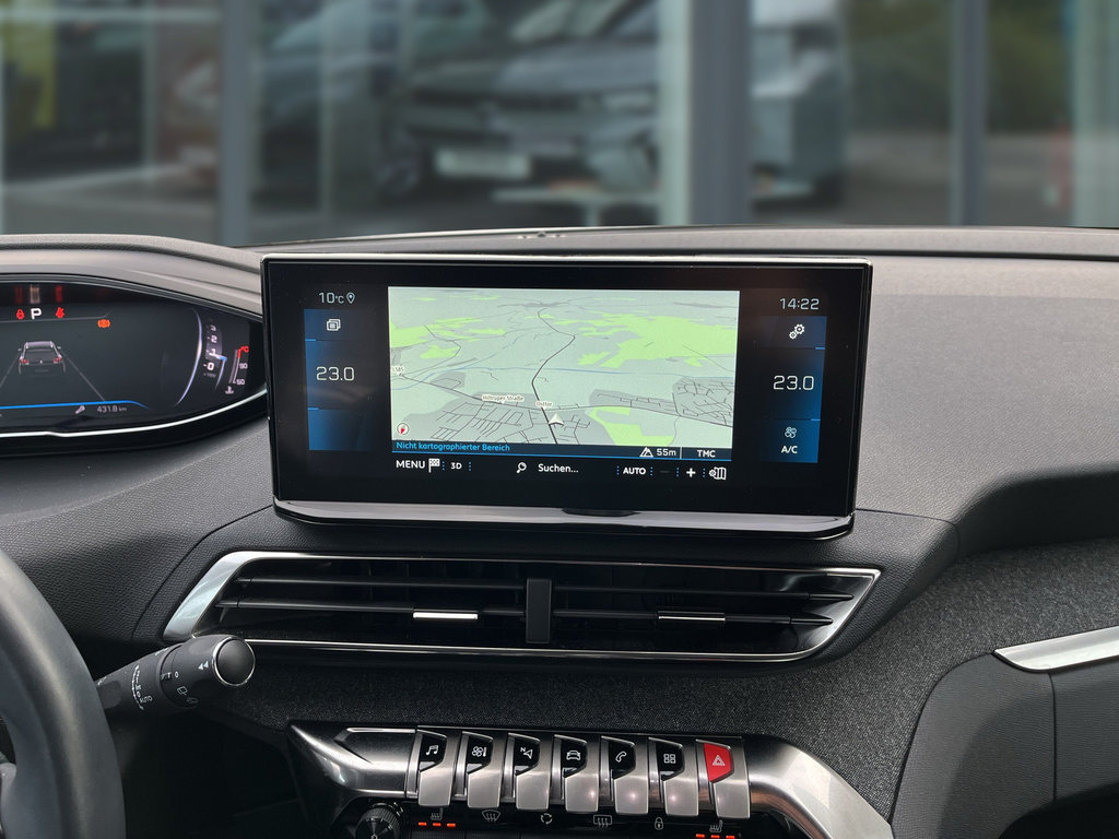 PEUGEOT 5008 1.2 PureTech 130 Allure Pack 7-Sitze, LED