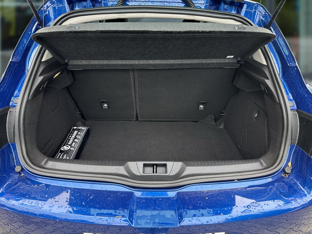 RENAULT Megane IV Techno BLUE dCi 115