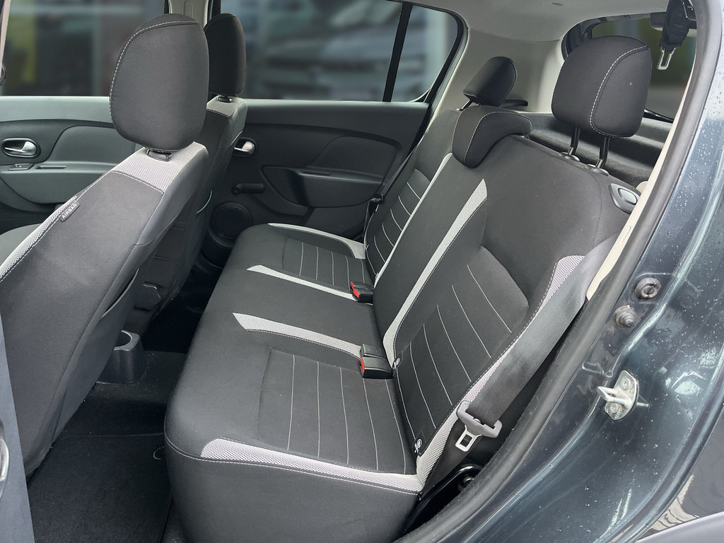 DACIA Sandero II Stepway Essential SCe 75 Klima, Radio DACIA Sandero II Stepway Essential SCe 75 Klima, Radio