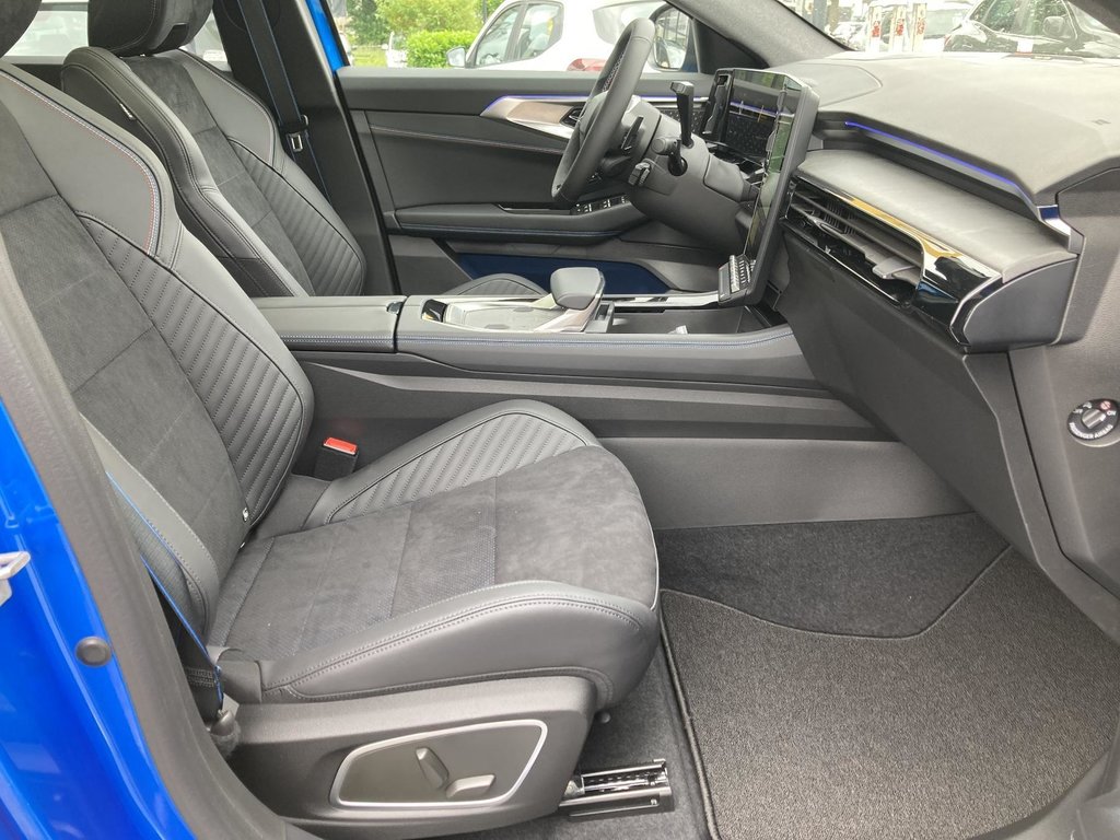 RENAULT Rafale Techno E-Tech Full Hybrid 200