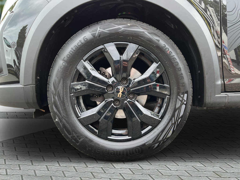 DACIA Sandero Stepway Extreme+ TCe 110 Winter-Paket DACIA Sandero Stepway Extreme+ TCe 110 Winter-Paket
