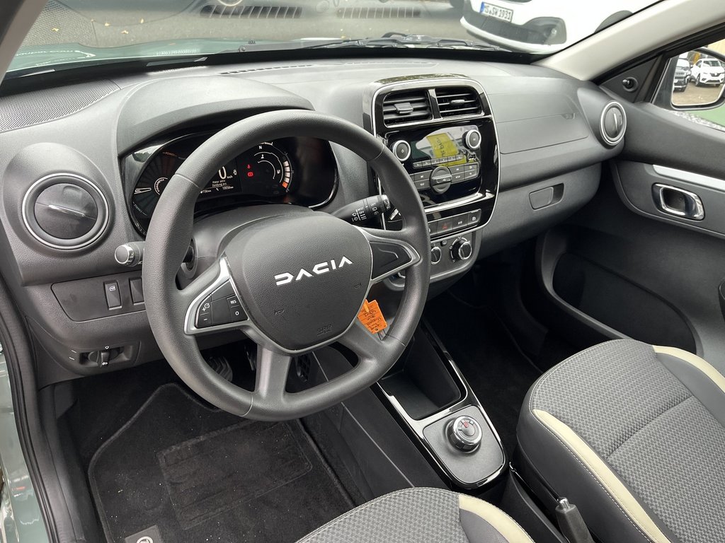 DACIA Spring Essential ELECTRIC 45 DACIA Spring Essential ELECTRIC 45