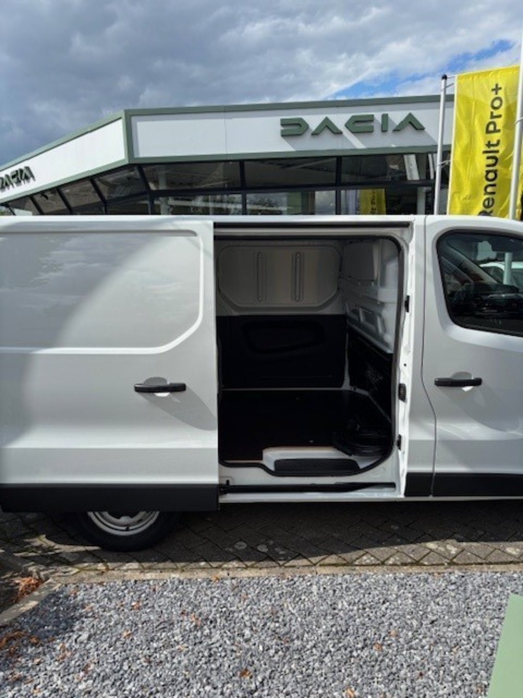 RENAULT Trafic E-TECH Kasten L1H1 Sonderabschreibung 75%