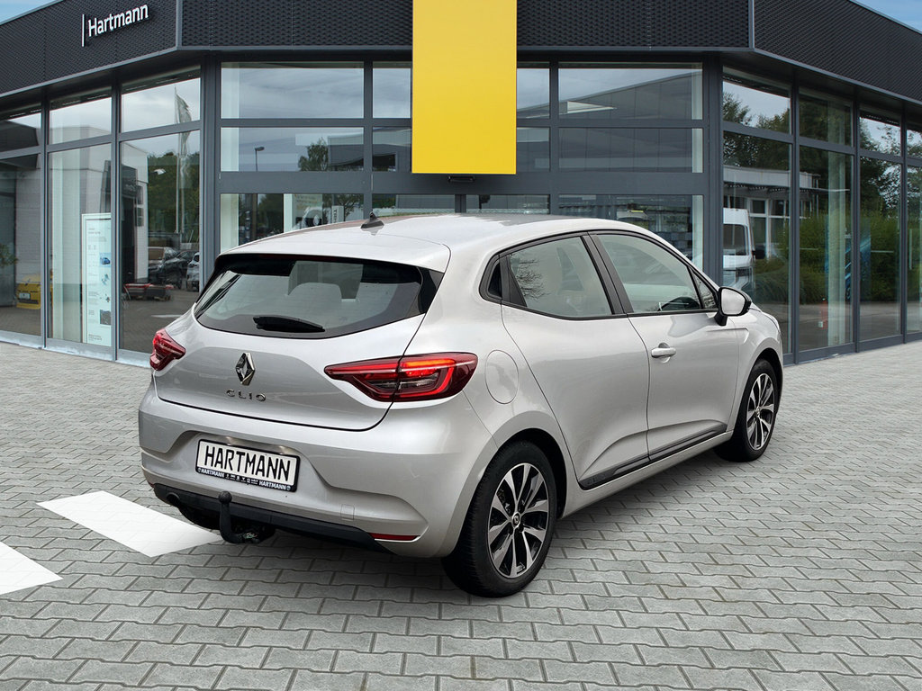 RENAULT Clio Equilibre TCe 90 LED, abn. AHK. RENAULT Clio Equilibre TCe 90 LED, abn. AHK.