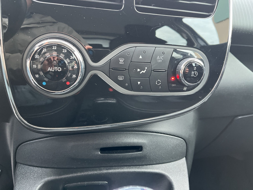 RENAULT ZOE LIFE ZE40 Kaufakku Limited-Paket,GJ-Reifen RENAULT ZOE LIFE ZE40 Kaufakku Limited-Paket,GJ-Reifen