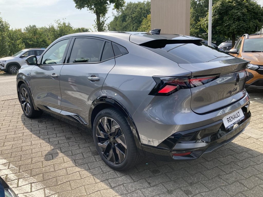 RENAULT Rafale Esprit Alpine E-Tech Full Hybrid 200