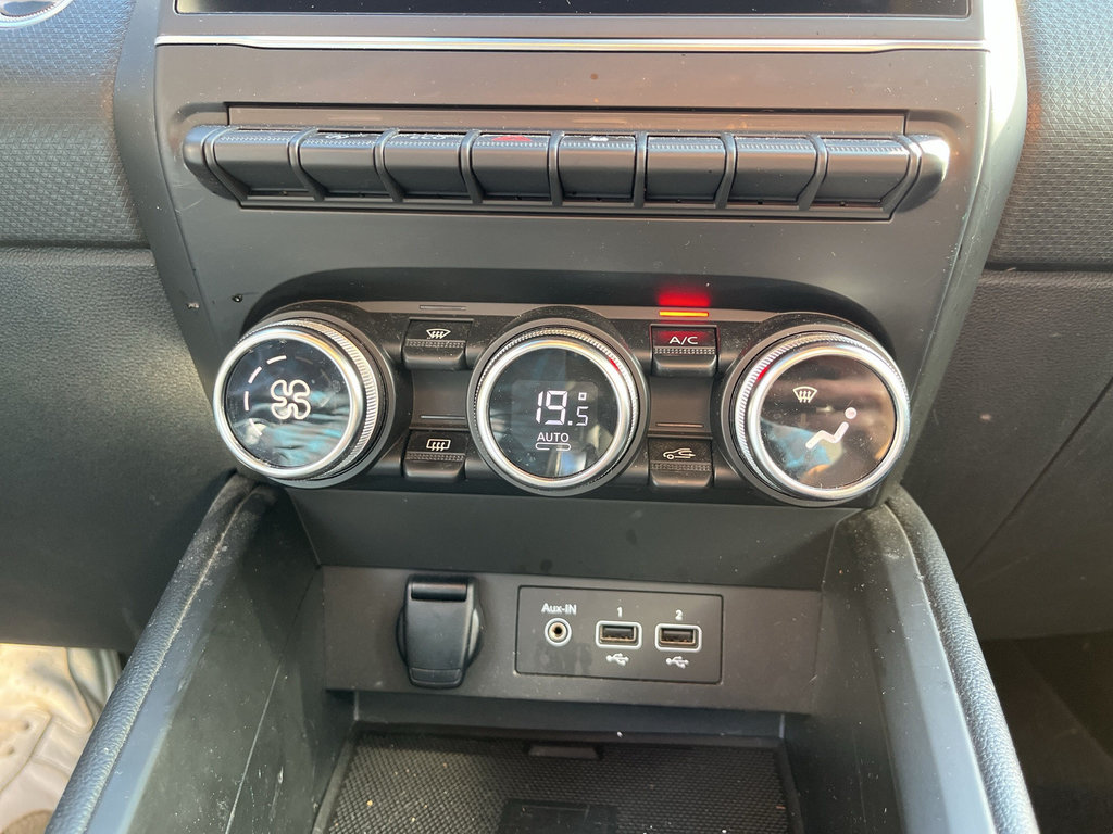 RENAULT Clio V 1.0 TCe 90 Intens RENAULT Clio V 1.0 TCe 90 Intens