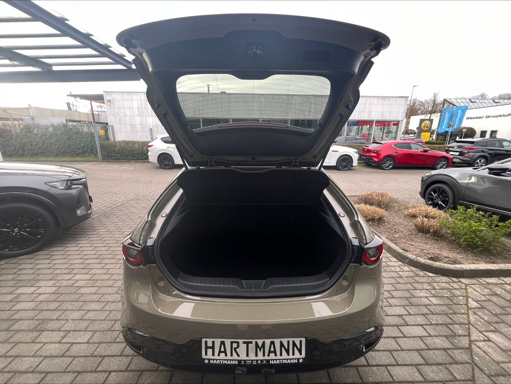 MAZDA 3 2.5L e-SKYACTIV G 140ps 6AT FWD Nagisa