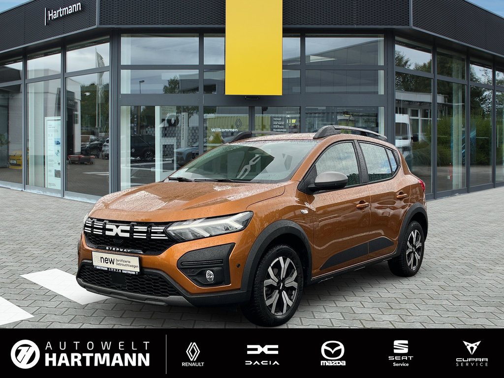 DACIA Sandero TCe 90 Stepway Expression RF-Kamera;LED DACIA Sandero TCe 90 Stepway Expression RF-Kamera;LED