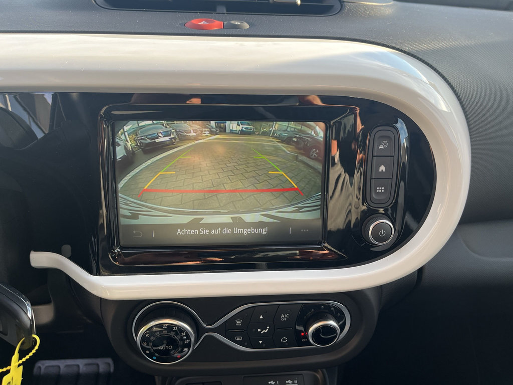 RENAULT Twingo E-Tech Techno Techno, RF-Kamera