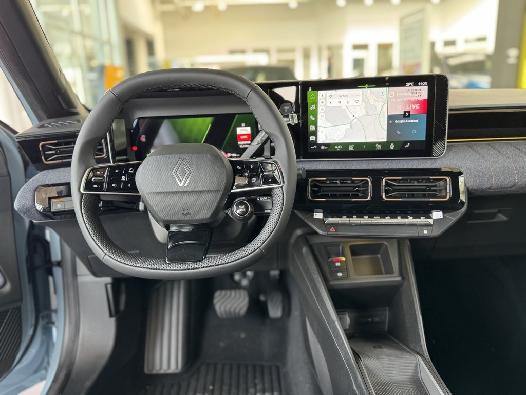 RENAULT R 4 E-Tech Techno 150 Comfort Range