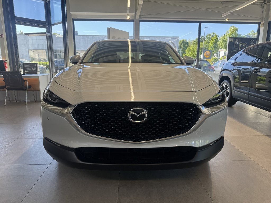 MAZDA CX-30 2.5L e-SKYACTIV G 140ps 6AT Exclusive-line MAZDA CX-30 2.5L e-SKYACTIV G 140ps 6AT Exclusive-line