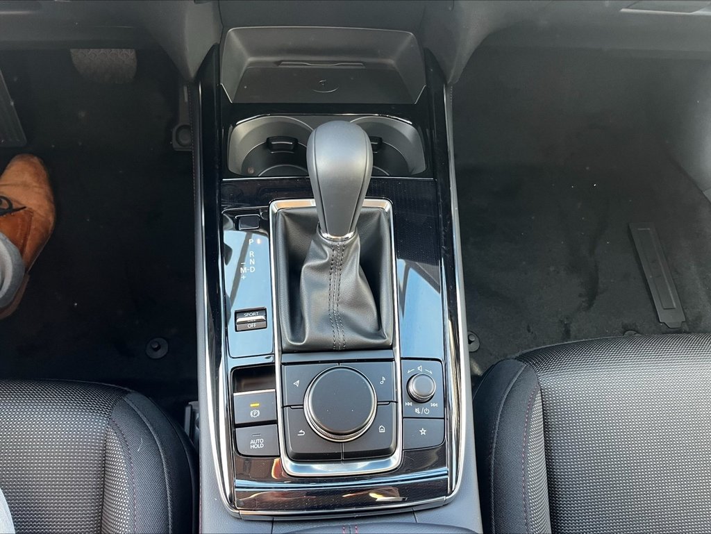 MAZDA CX-30 2.5L e-SKYACTIV G 140ps 6AT FWD Homura MAZDA CX-30 2.5L e-SKYACTIV G 140ps 6AT FWD Homura