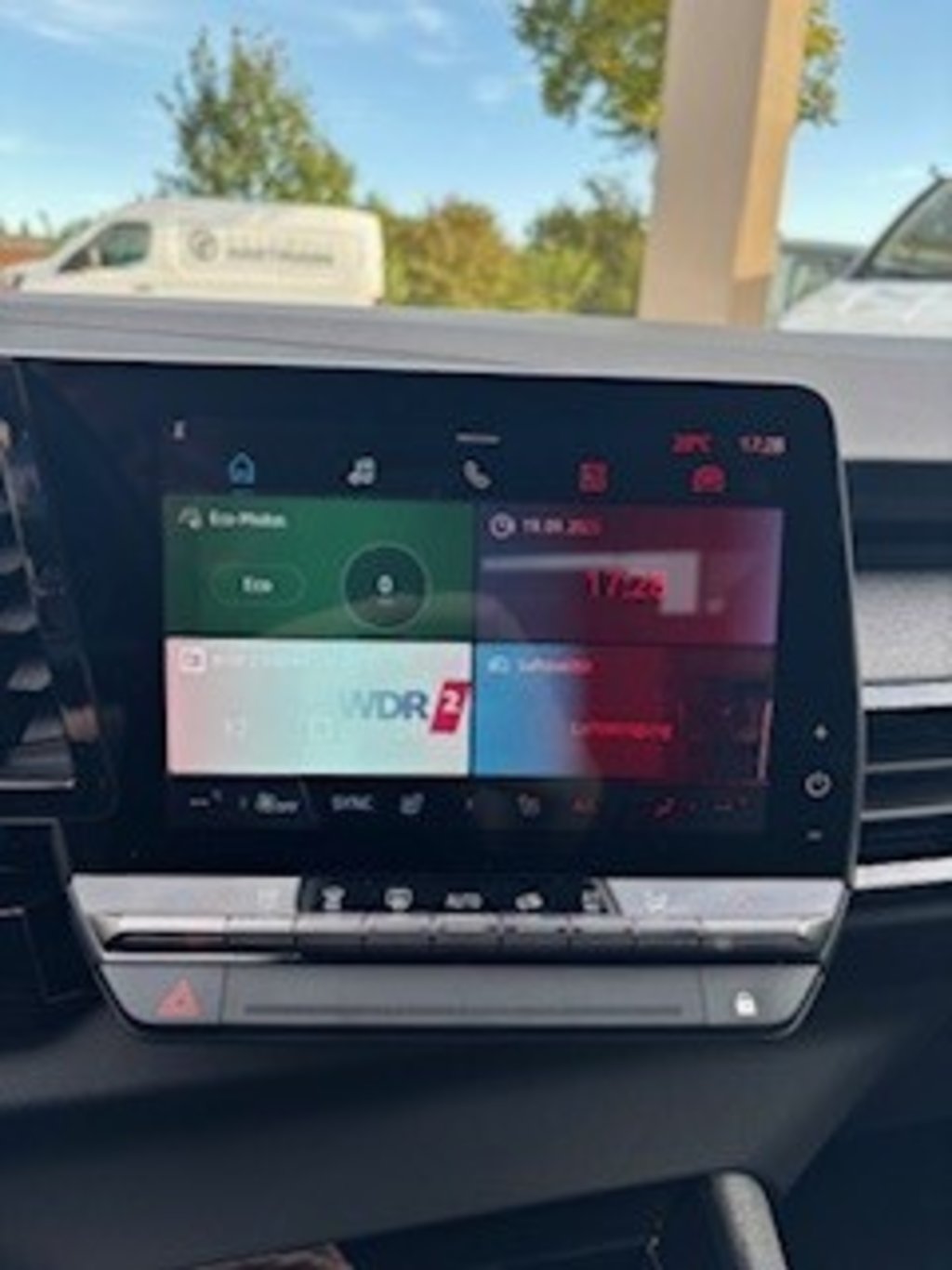 RENAULT Austral Equilibre Mild Hybrid 140 Auto