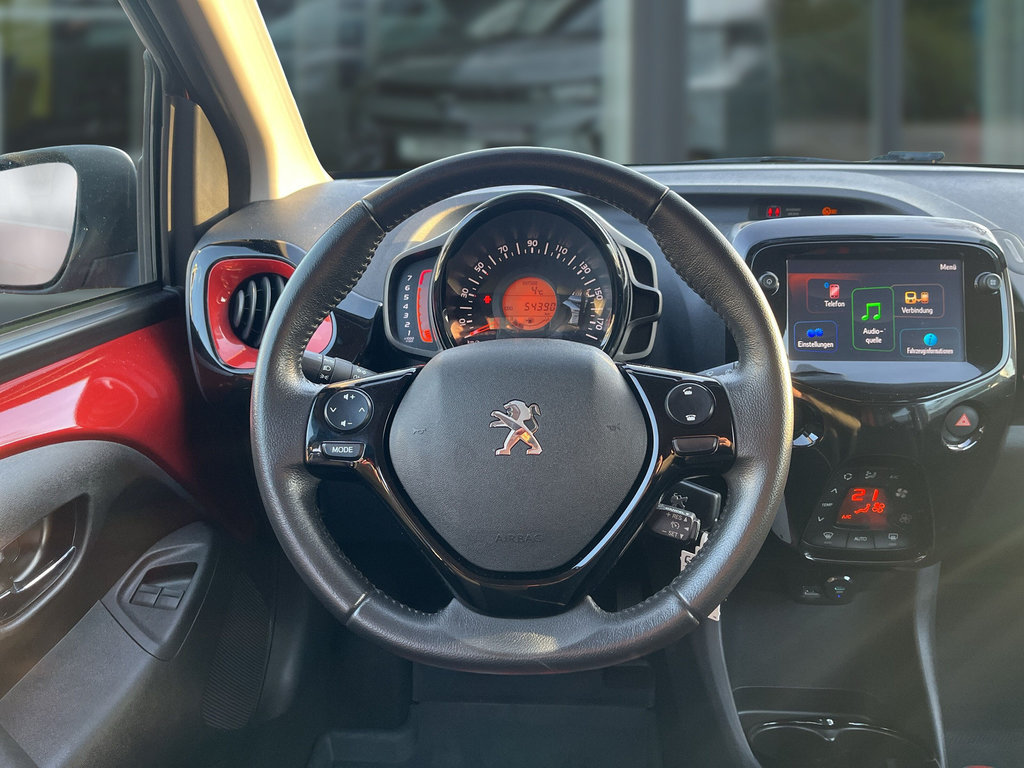 PEUGEOT 108 1.0 VTI TOP! Collection Faltschiebedach