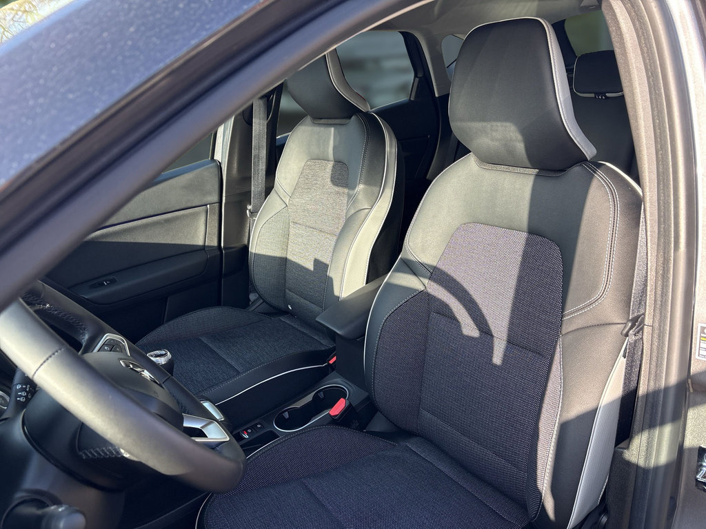 RENAULT Captur Techno TCe 90 RENAULT Captur Techno TCe 90