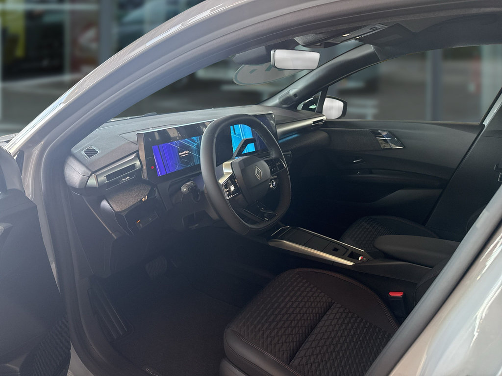 RENAULT Clio Techno Full Hybrid E-Tech 160