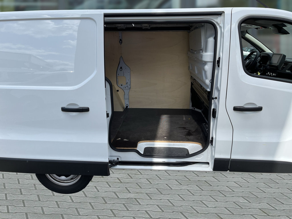 RENAULT Trafic Komfort L1H1 3,0t Blue dCi 130 Klima,LED RENAULT Trafic Komfort L1H1 3,0t Blue dCi 130 Klima,LED