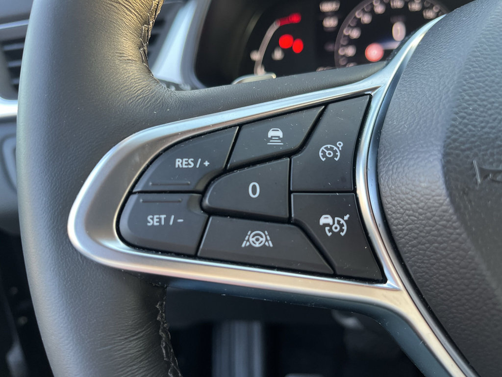 RENAULT Captur Techno Mild Hybrid 160 EDC Winter-Paket