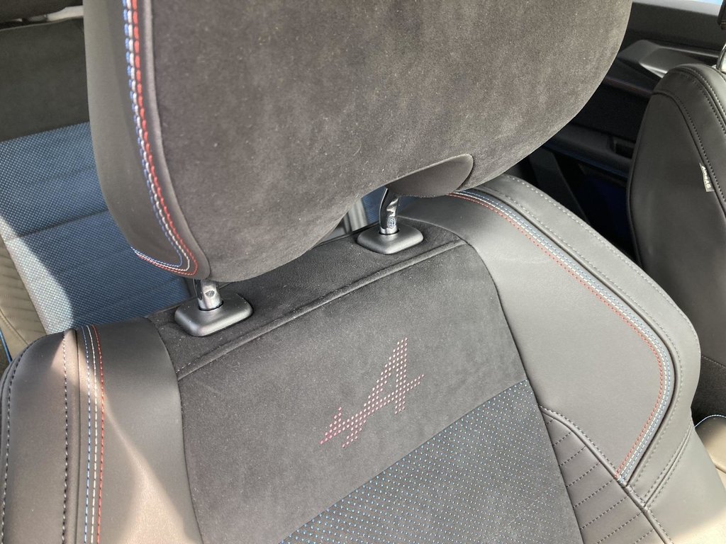 RENAULT Rafale Esprit Alpine E-Tech Full Hybrid 200