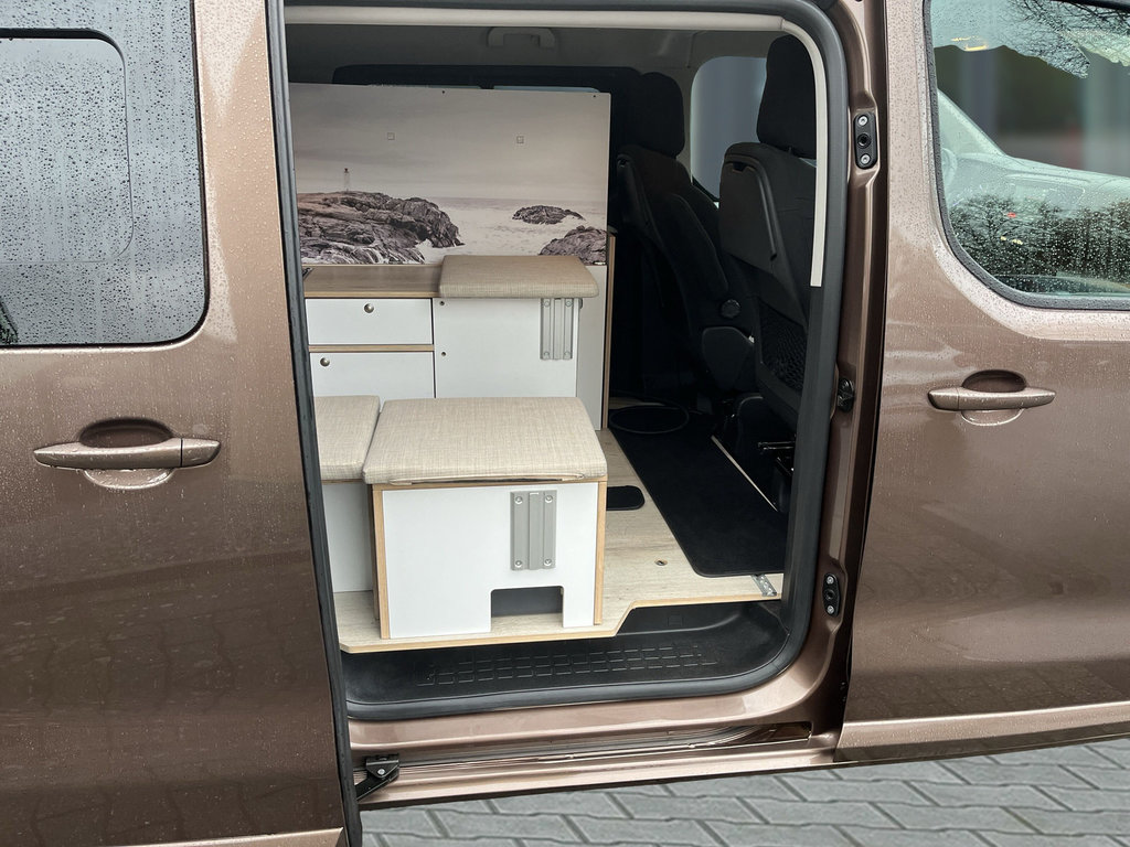 CITROEN SpaceTourer 2.0 HDI180 Feel Wohnmobil-Ausbau