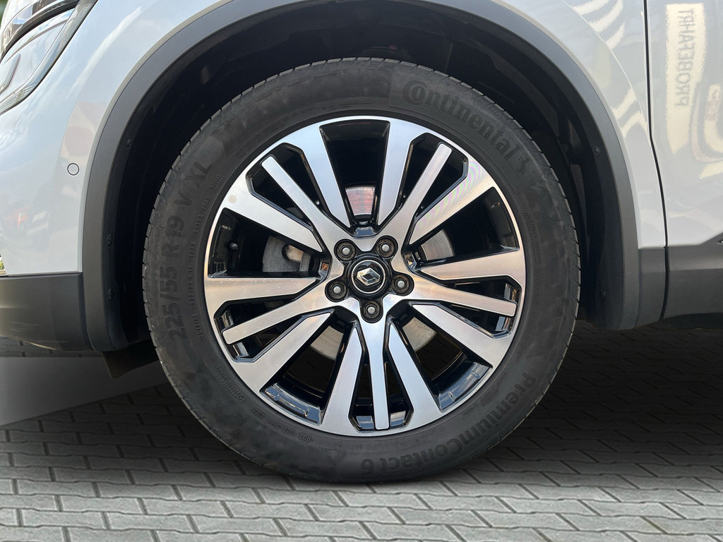 RENAULT Koleos Initiale dCi 185 4WD Bose, Winter-Pak. RENAULT Koleos Initiale dCi 185 4WD Bose, Winter-Pak.
