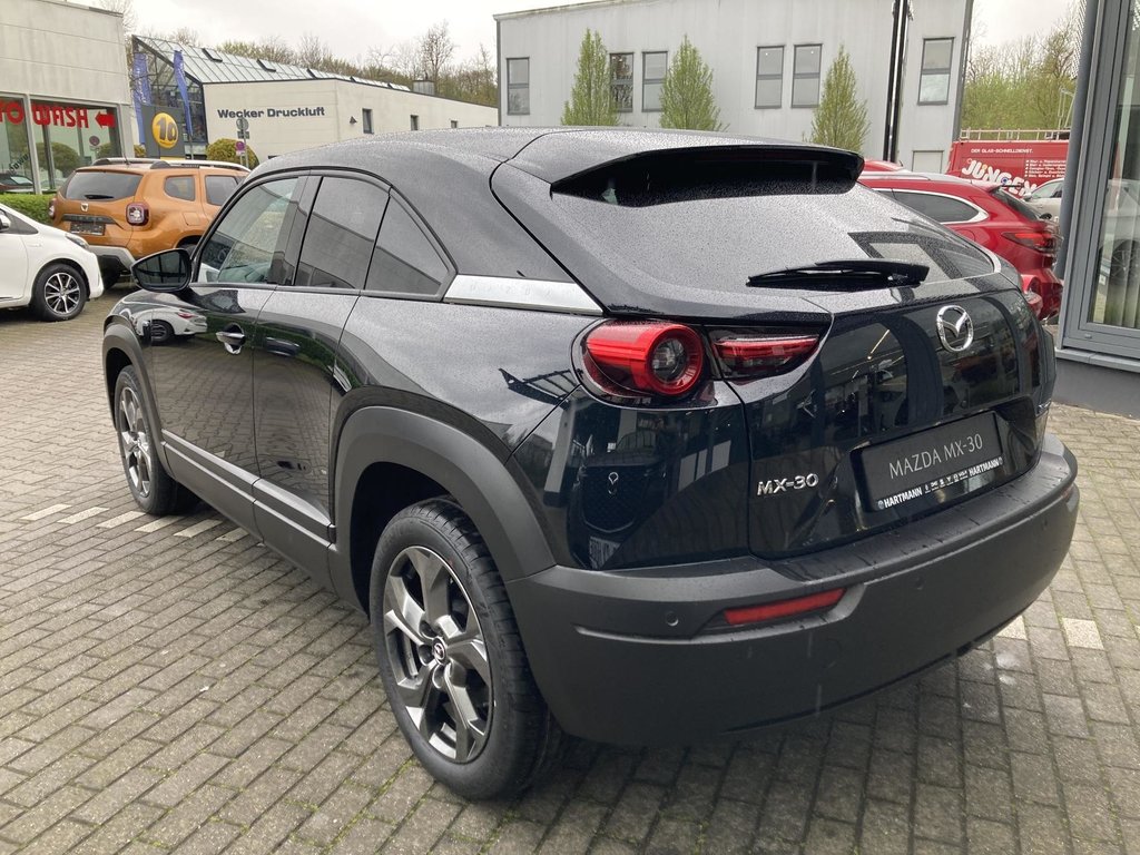 MAZDA MX-30 Advantage Anhängerkupplung für Fahrräder MAZDA MX-30 Advantage Anhängerkupplung für Fahrräder