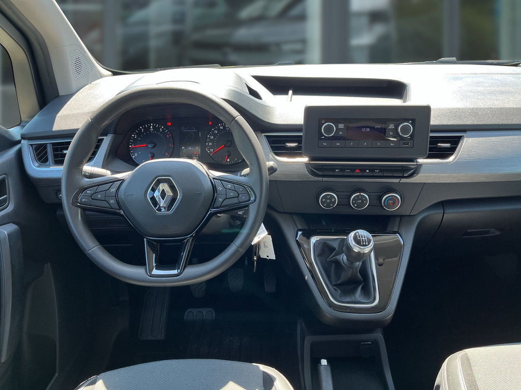 RENAULT Kangoo 1.3 TCe 100 Equilibre LED, Einparkhilfe RENAULT Kangoo 1.3 TCe 100 Equilibre LED, Einparkhilfe