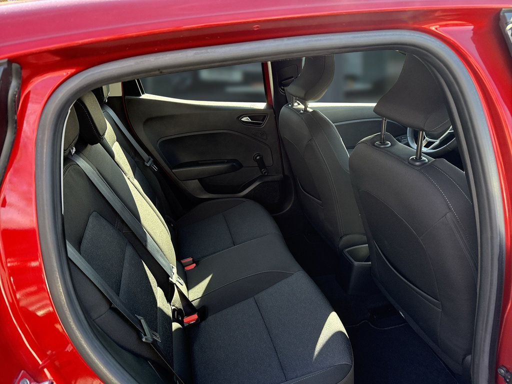 RENAULT Clio Evolution SCe 65 RENAULT Clio Evolution SCe 65