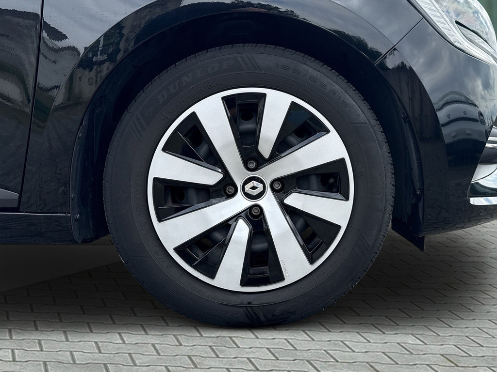 RENAULT Clio Equilibre SCe 65 RENAULT Clio Equilibre SCe 65