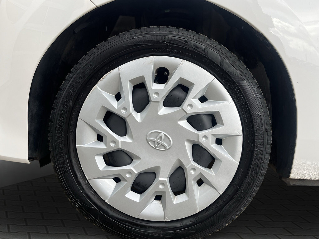 TOYOTA Aygo 1.0 x-Play RF-Kamera