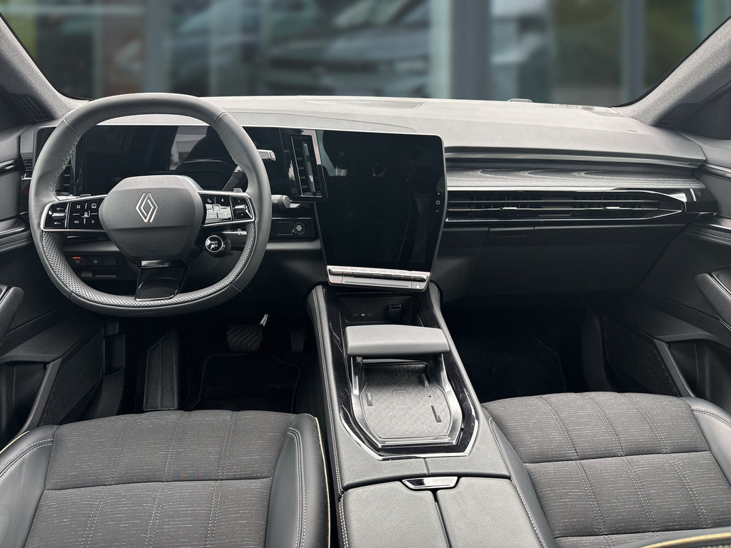 RENAULT Austral Iconic E-Tech Full Hybrid 200