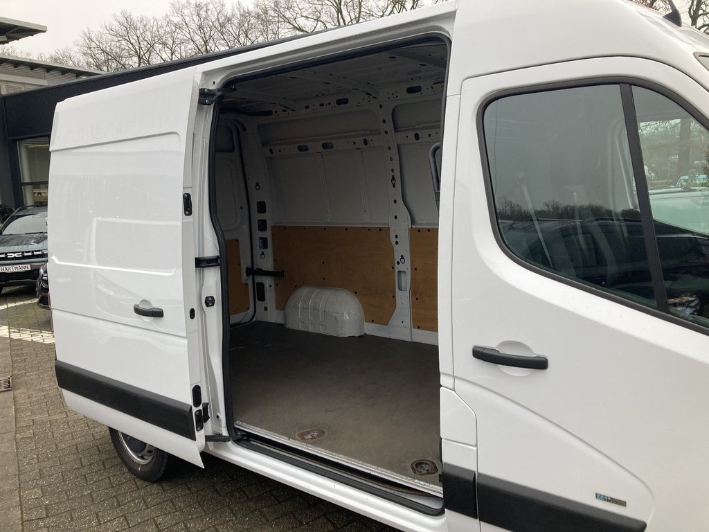 RENAULT Master Z.E. Kasten L2H2 3,1t Klima, RF-Kamera RENAULT Master Z.E. Kasten L2H2 3,1t Klima, RF-Kamera