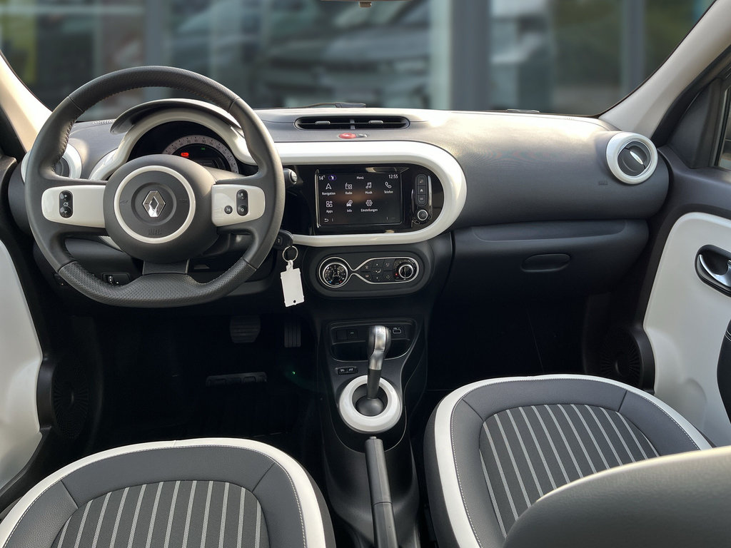 RENAULT Twingo E-Tech Techno RF-Kamera RENAULT Twingo E-Tech Techno RF-Kamera
