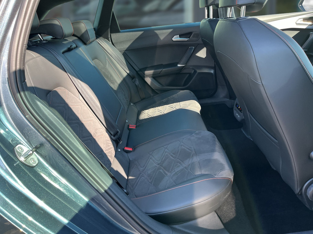 SEAT Leon ST FR 1.5 eTSI ACT Pano-Dach, Beats