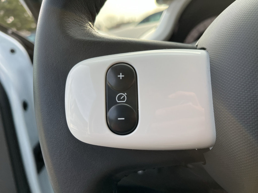 RENAULT Twingo E-Tech Techno Rf-Kamera