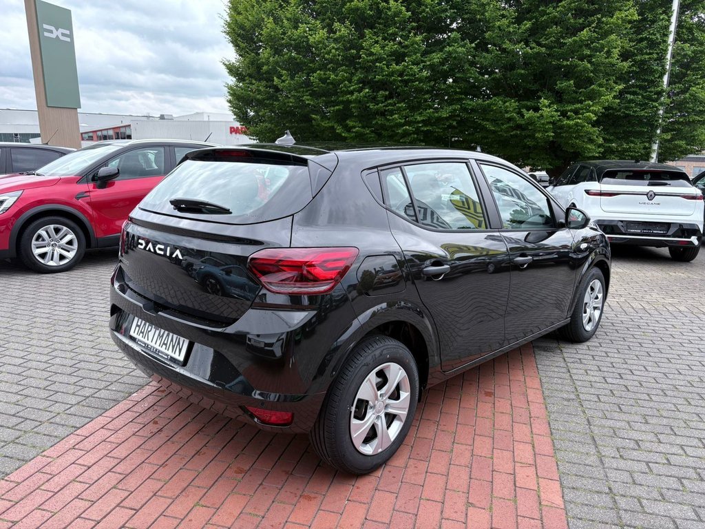 DACIA Sandero Essential TCe 90